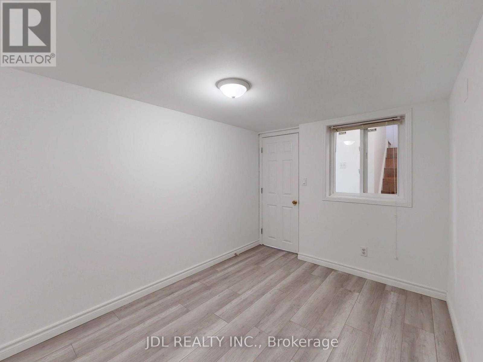 112 - 2205 South Millway, Mississauga, Ontario  L5L 3T2 - Photo 32 - W12820350