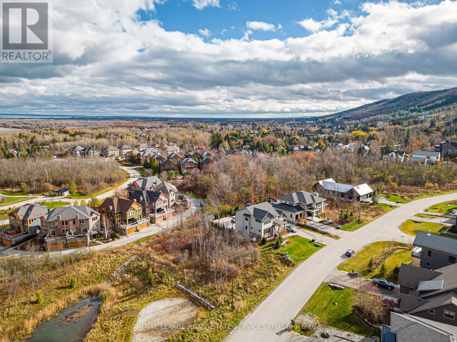 127 Arnot Crescent, Blue Mountains, Ontario  L9Y 0Z8 - Photo 8 - X12578002