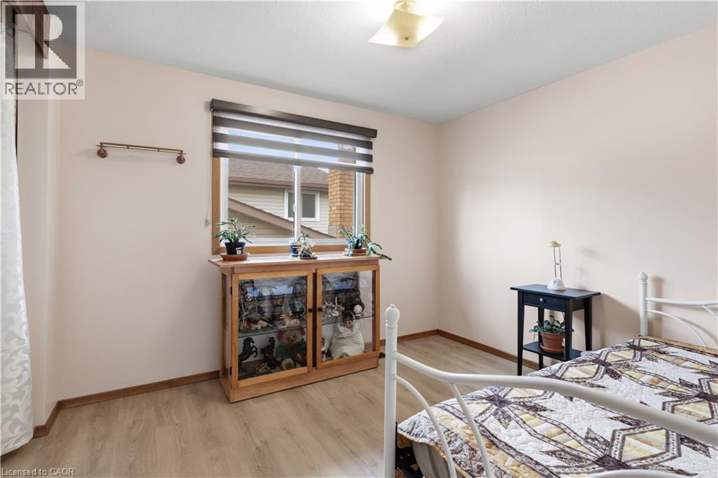 64 Neil Avenue, Stoney Creek, Ontario  L8G 2N2 - Photo 20 - 40807093