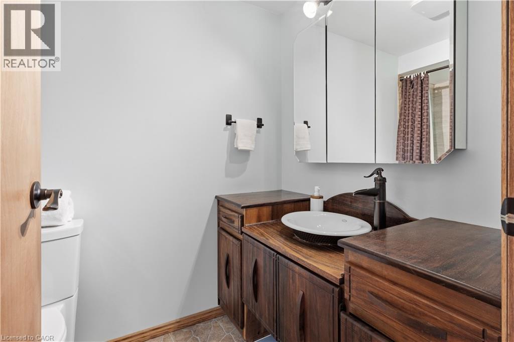 64 Neil Avenue, Stoney Creek, Ontario  L8G 2N2 - Photo 22 - 40807093