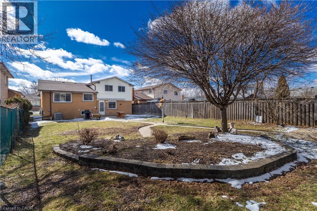 64 Neil Avenue, Stoney Creek, Ontario  L8G 2N2 - Photo 35 - 40807093