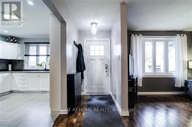 Main Floor - 94 Emperor Street, Ajax, Ontario  L1S 1N2 - Photo 3 - E12827372