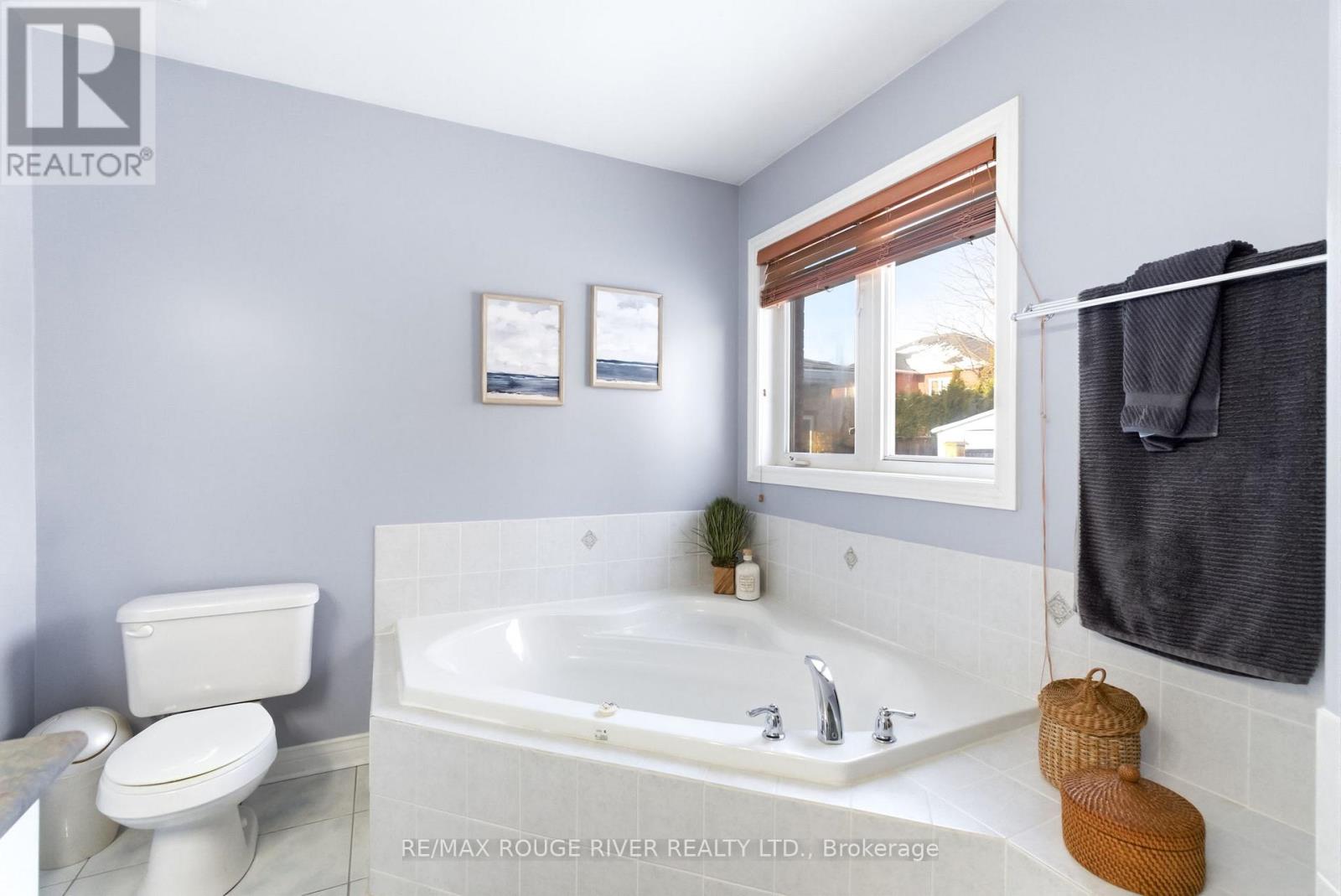 106 Tormina Boulevard, Whitby, Ontario  L1R 3B5 - Photo 26 - E12827428