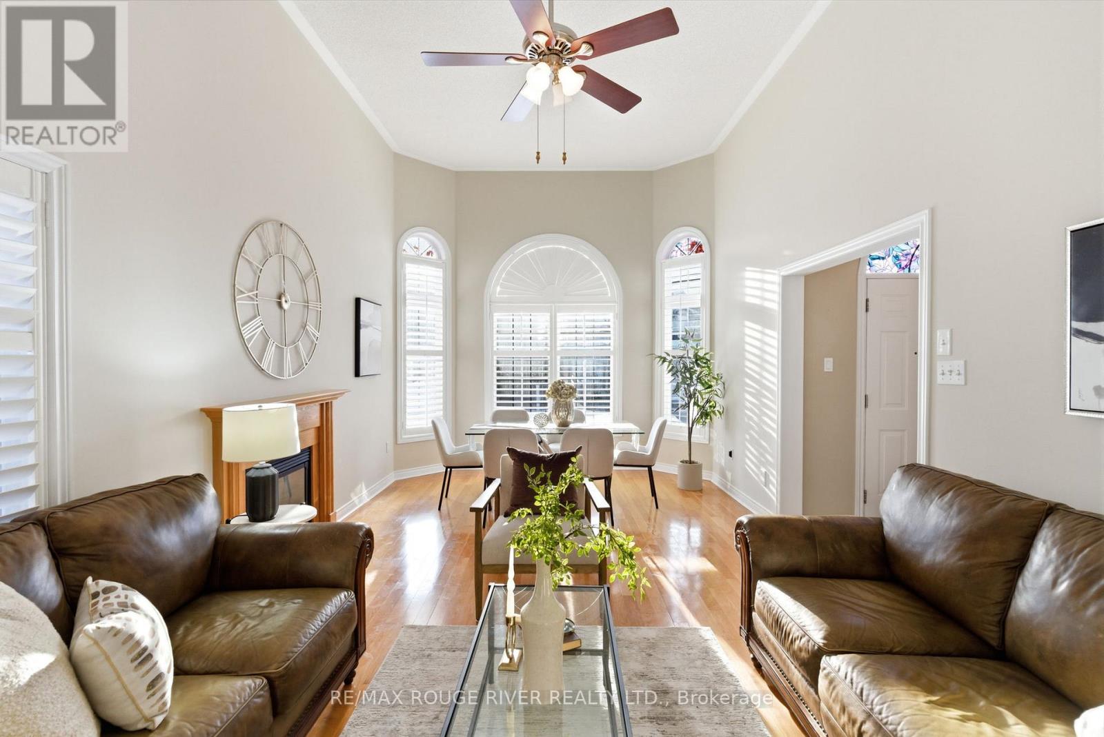 106 Tormina Boulevard, Whitby, Ontario  L1R 3B5 - Photo 7 - E12827428