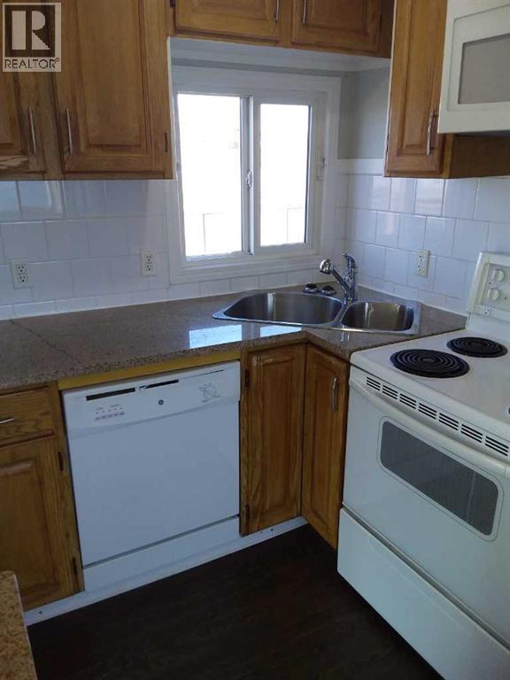 300, 6220 17 Avenue Se, Calgary, Alberta  T2A 0W6 - Photo 5 - A2266100