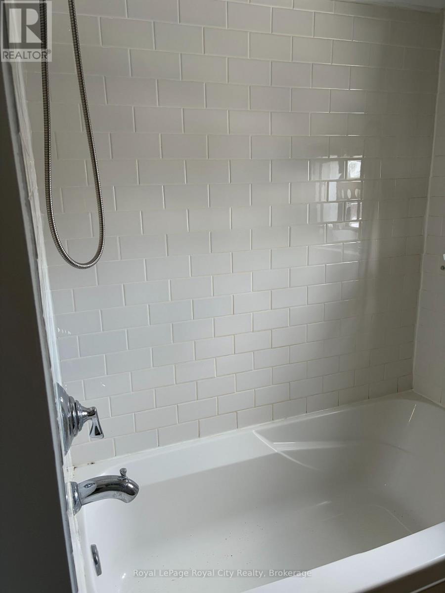 62 Powell Street W, Guelph, Ontario  N1H 1V2 - Photo 16 - X12824510