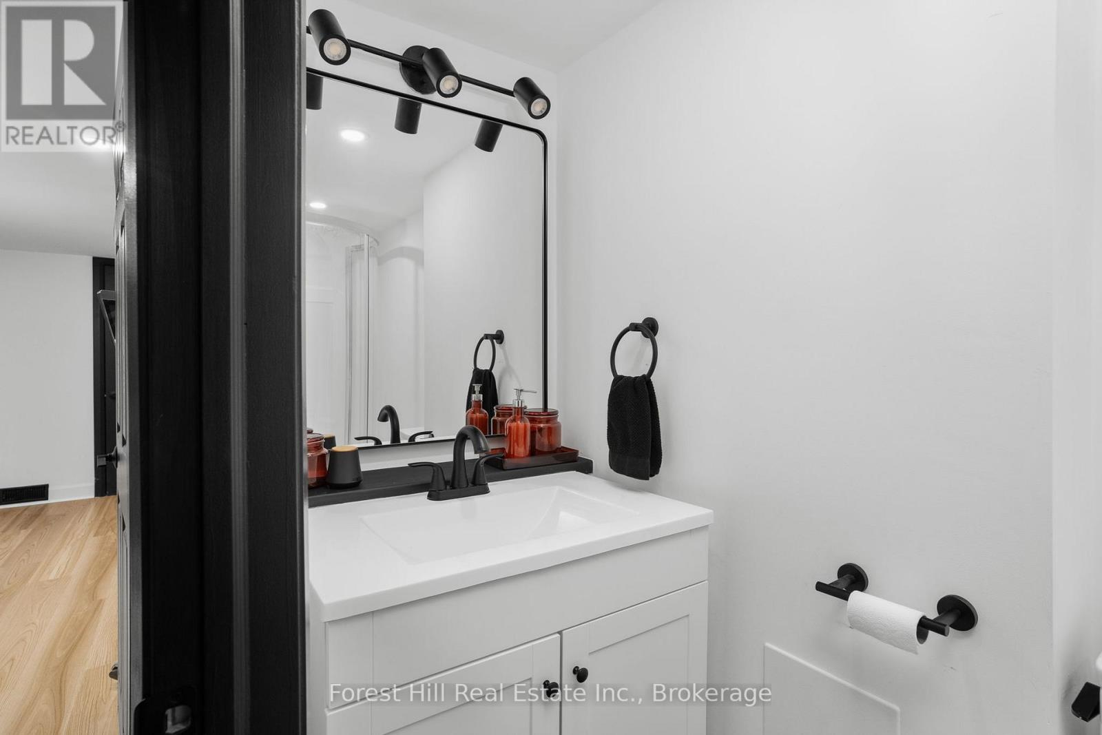 1 Maplecrest Court, Huntsville, Ontario P1H 1G2 - Photo 30 - X12827366