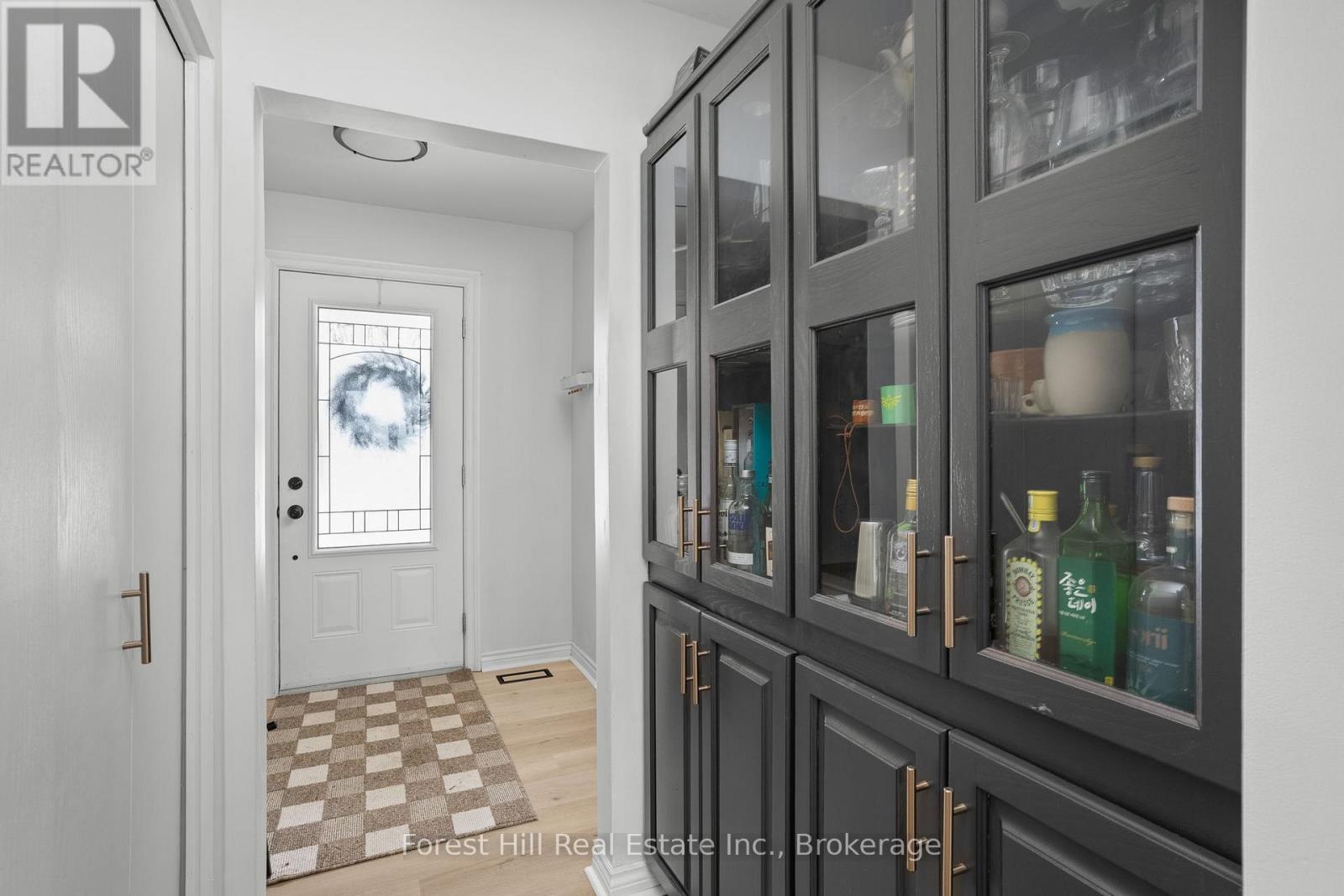 1 Maplecrest Court, Huntsville, Ontario P1H 1G2 - Photo 7 - X12827366