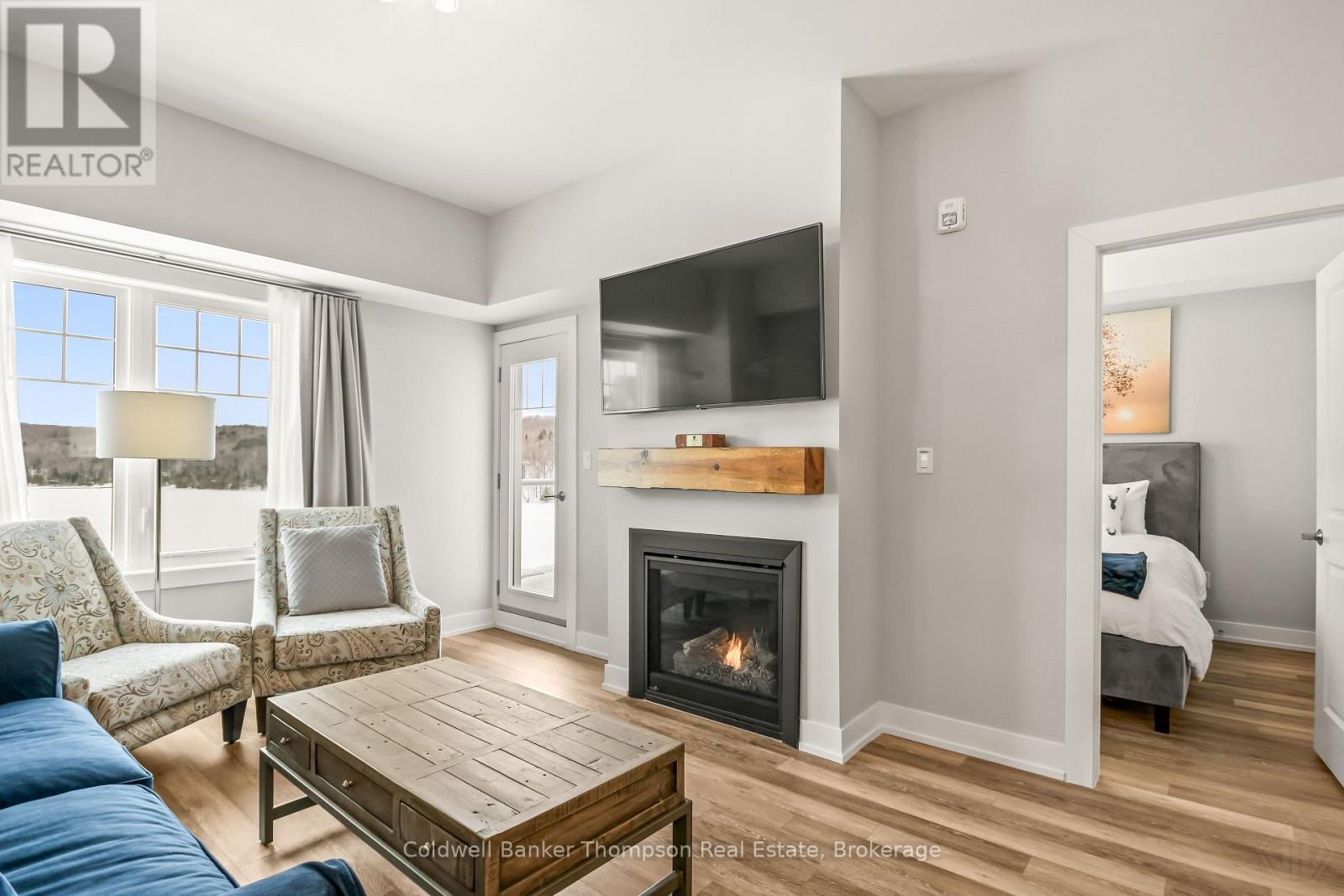 403 - 25 Pen Lake Point Road, Huntsville, Ontario  P1H 1A9 - Photo 6 - X12827470