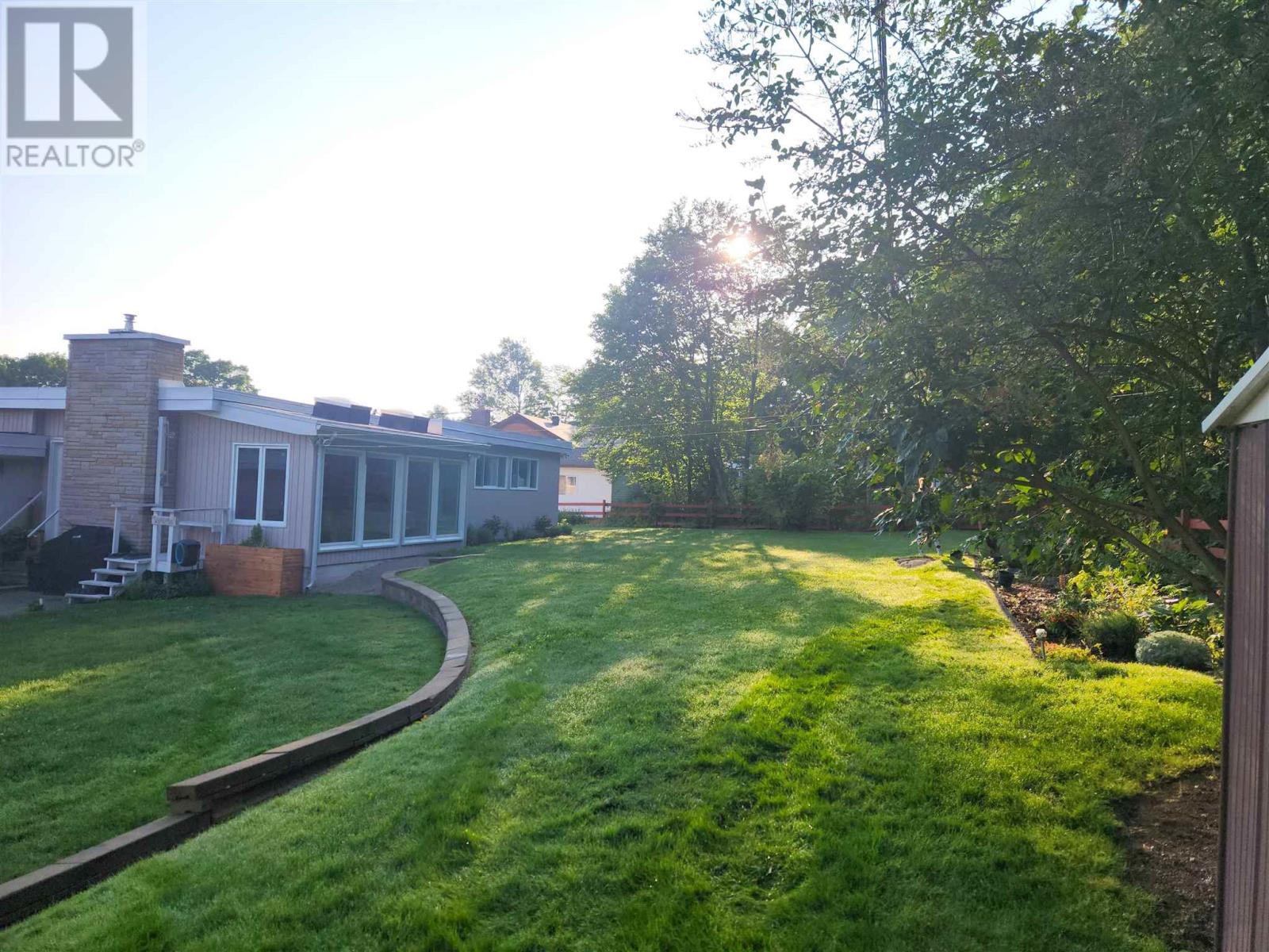 25 Gillanders Rd, Elliot Lake, Ontario  P5A 1W4 - Photo 32 - SM260374