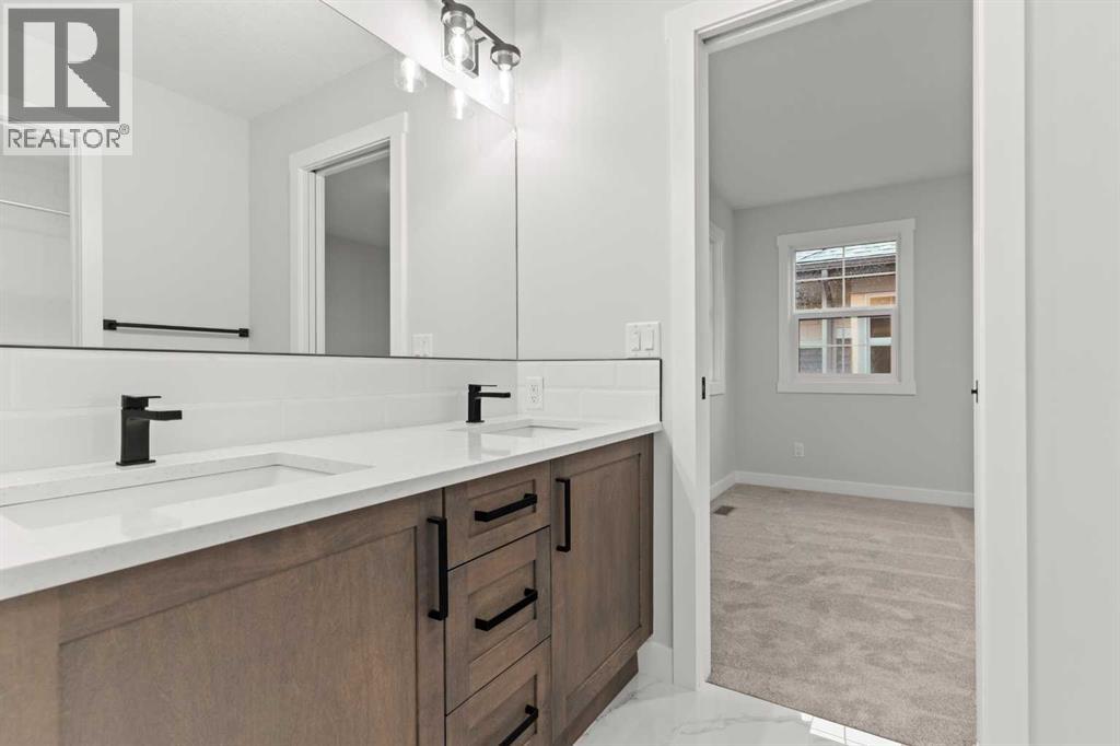 463 Kinniburgh Loop, Chestermere, Alberta  T1X 3C2 - Photo 36 - A2278732