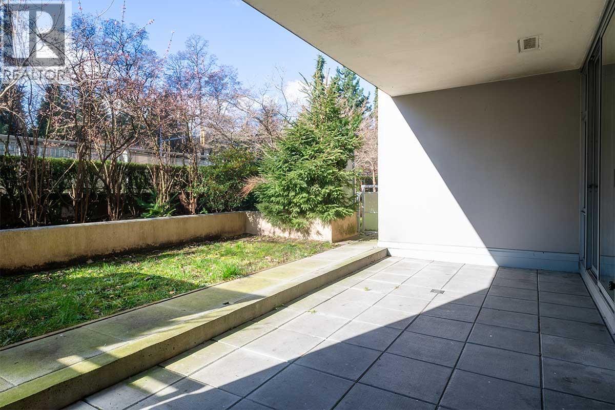 407 280 Ross Drive, New Westminster, British Columbia  V3L 0C2 - Photo 12 - R3094123