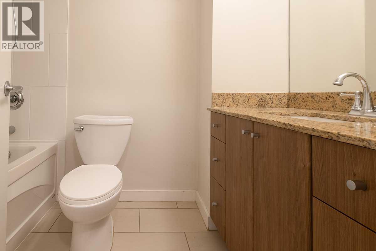 407 280 Ross Drive, New Westminster, British Columbia  V3L 0C2 - Photo 10 - R3094123