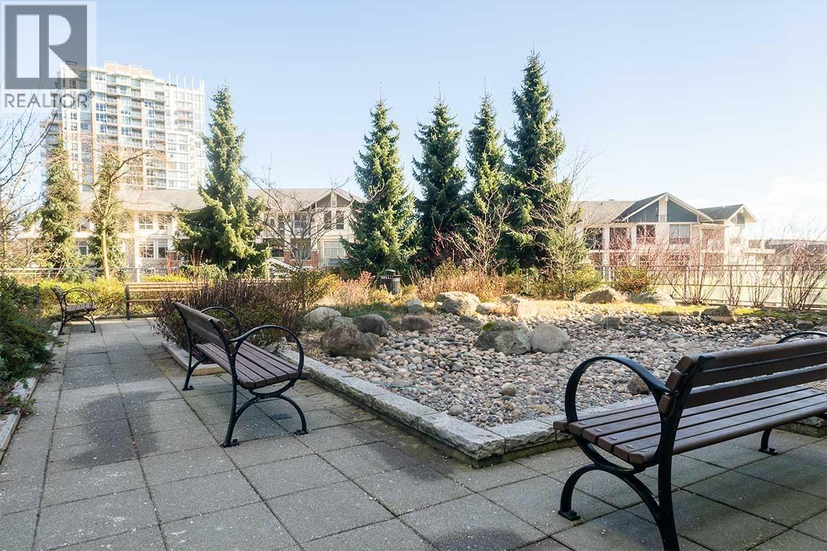 407 280 Ross Drive, New Westminster, British Columbia  V3L 0C2 - Photo 18 - R3094123