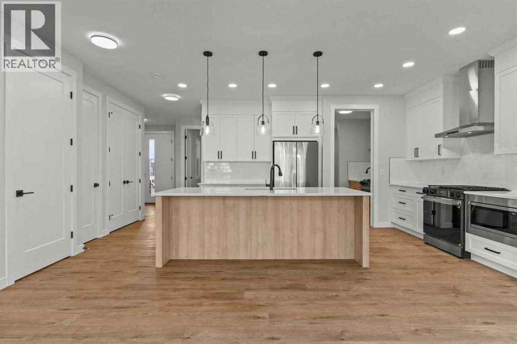 263 Kinniburgh Loop, Chestermere, Alberta  T1X 3C2 - Photo 11 - A2286383