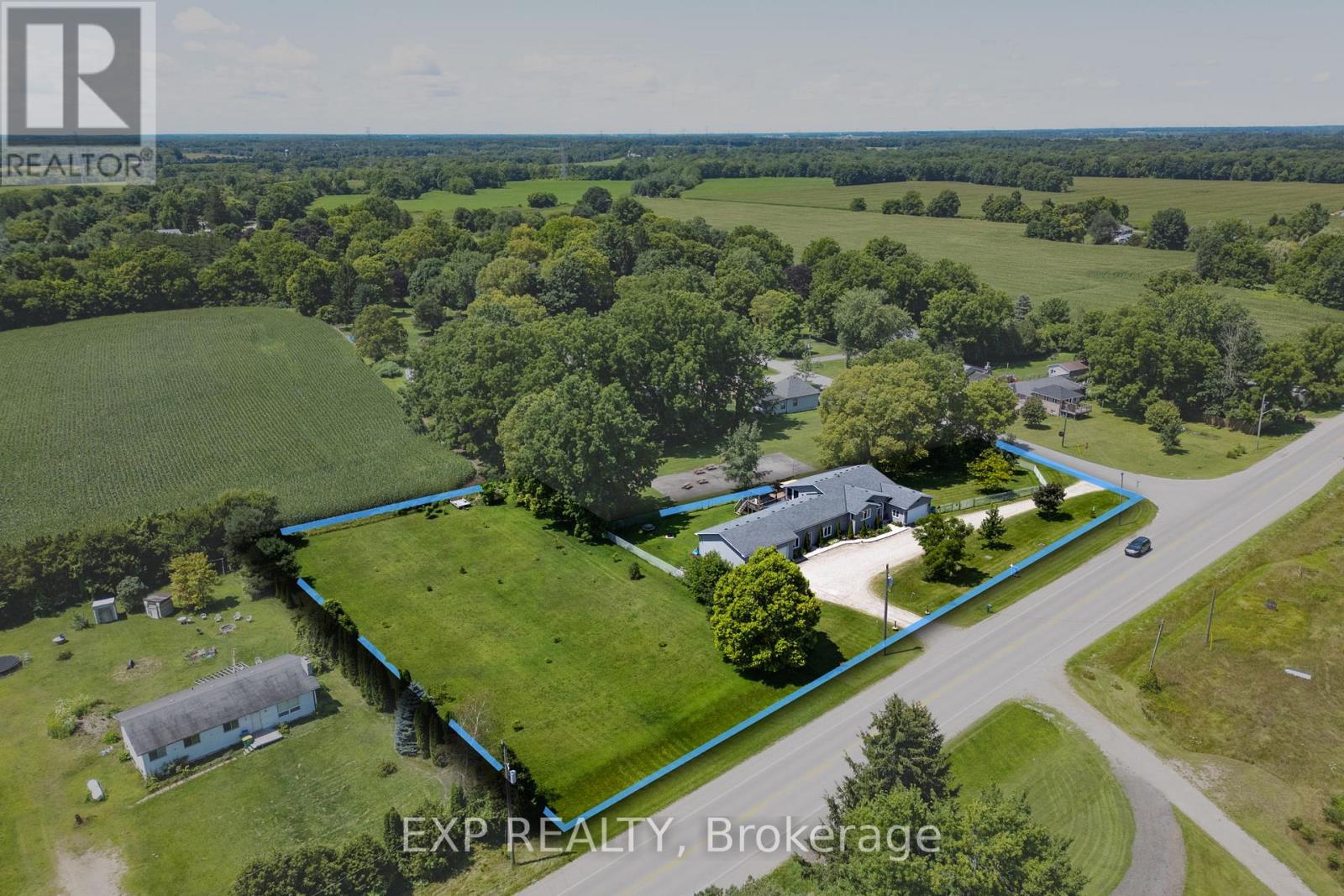 20437 Melbourne Road, Southwest Middlesex, Ontario  N0L 1T0 - Photo 2 - X12827384