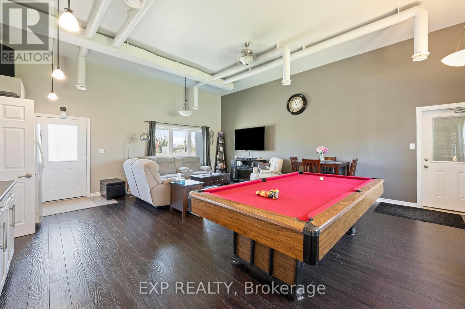 20437 Melbourne Road, Southwest Middlesex, Ontario  N0L 1T0 - Photo 26 - X12827384