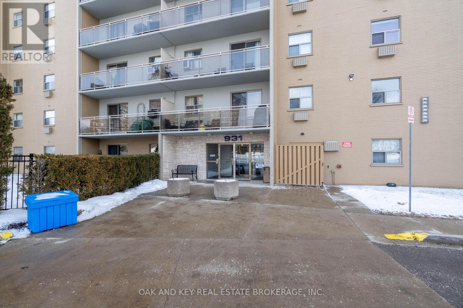 1007 - 931 Wonderland Rd Road S, London South, Ontario  N6K 2X6 - Photo 8 - X12827434