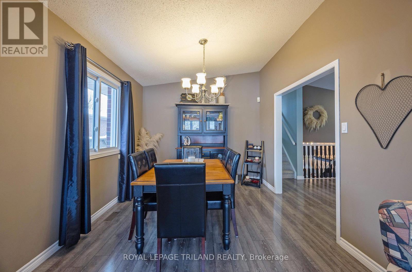 252 Josselyn Drive, London South, Ontario  N6E 3S5 - Photo 9 - X12827492