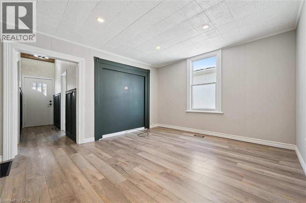 31 Todd Street, Cambridge, Ontario  N1R 1G6 - Photo 8 - 40802383