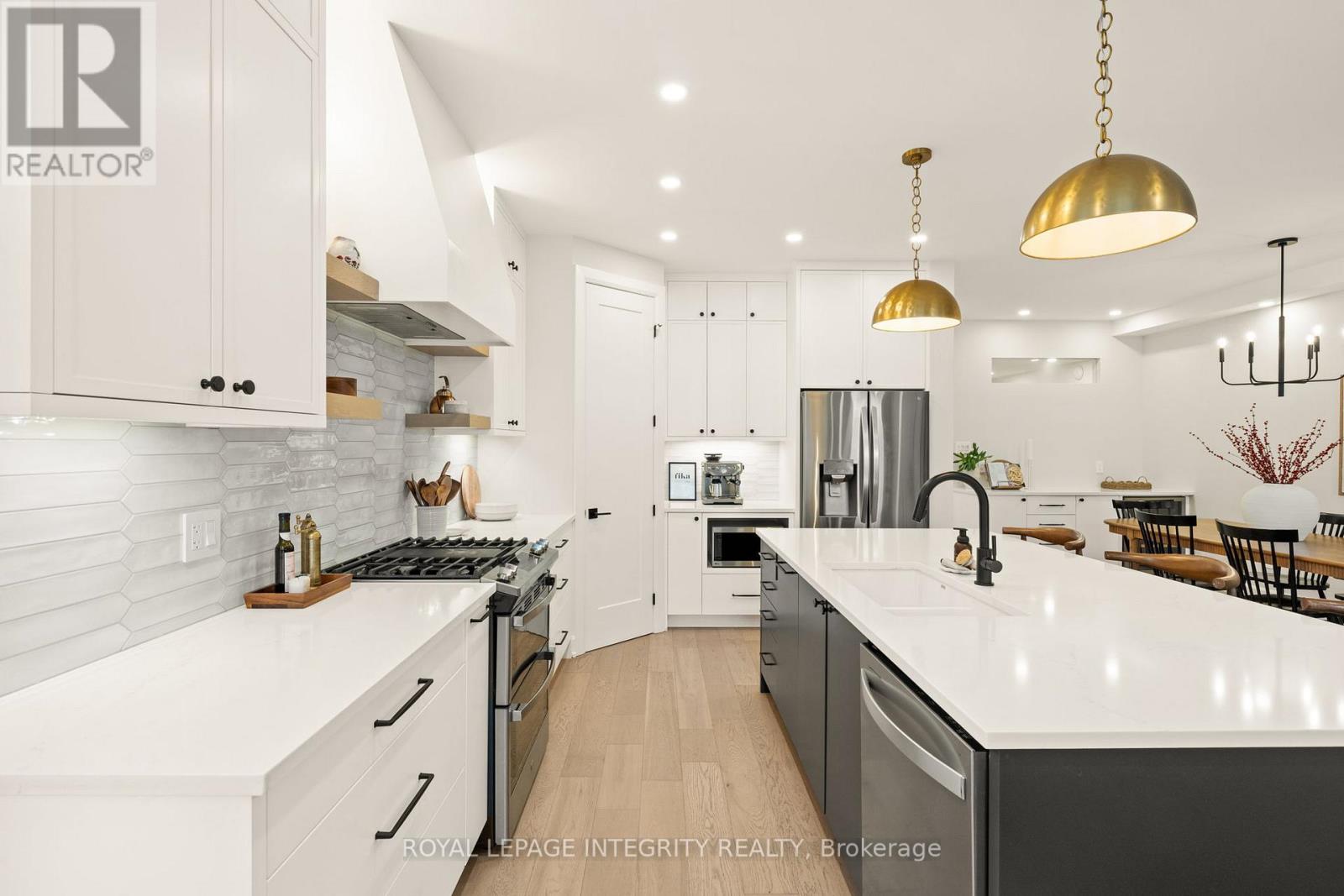 276 Clare Street, Ottawa, Ontario  K1Z 7E3 - Photo 10 - X12827478