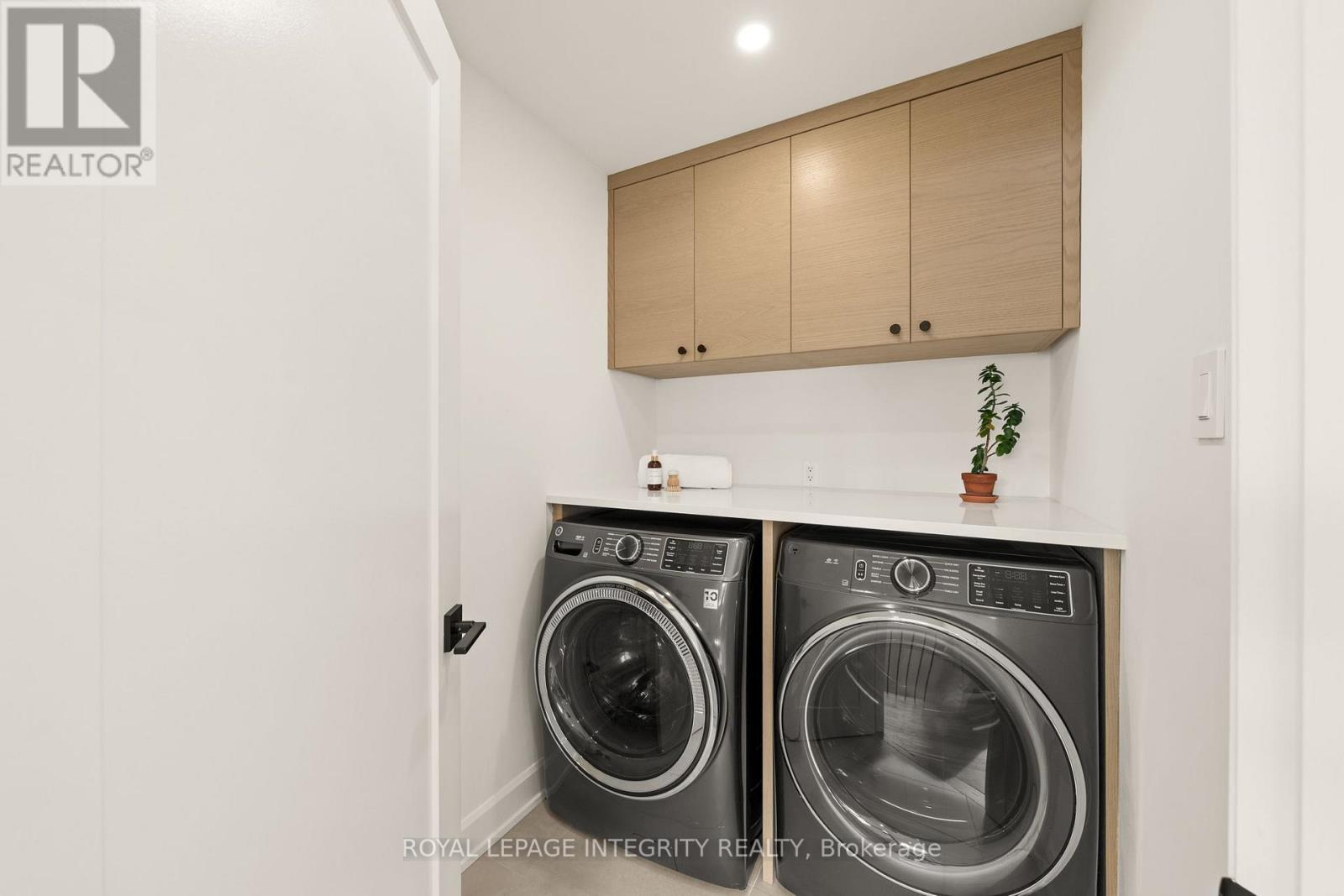 276 Clare Street, Ottawa, Ontario  K1Z 7E3 - Photo 27 - X12827478