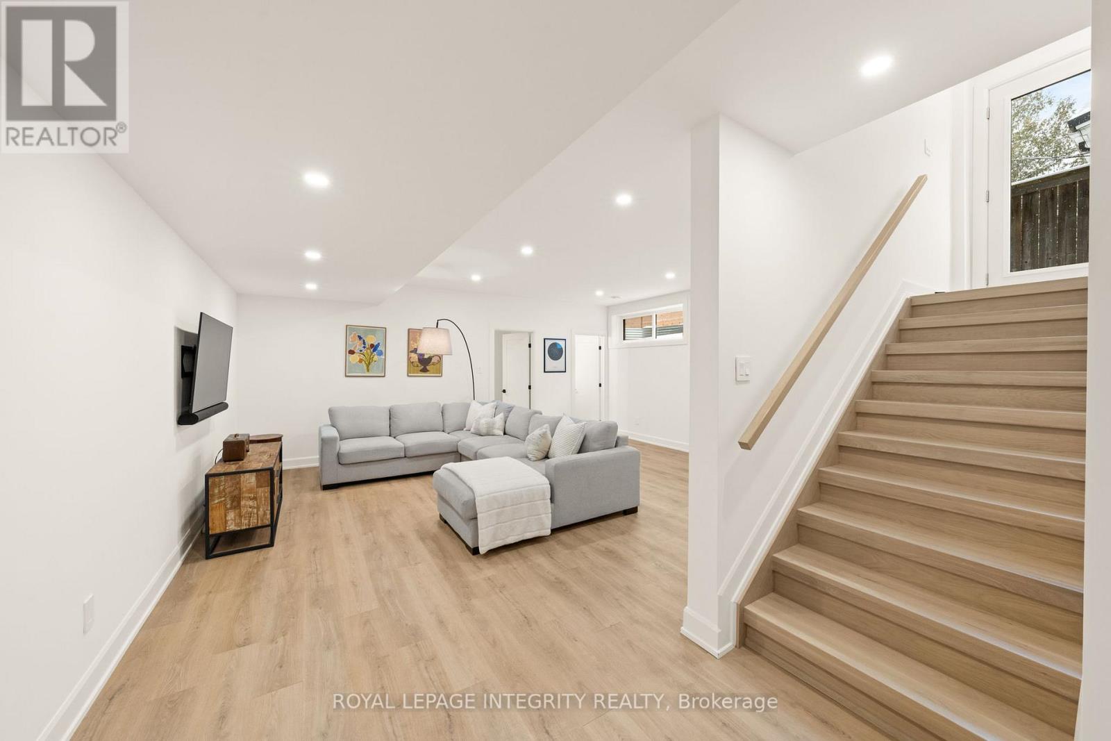 276 Clare Street, Ottawa, Ontario  K1Z 7E3 - Photo 29 - X12827478