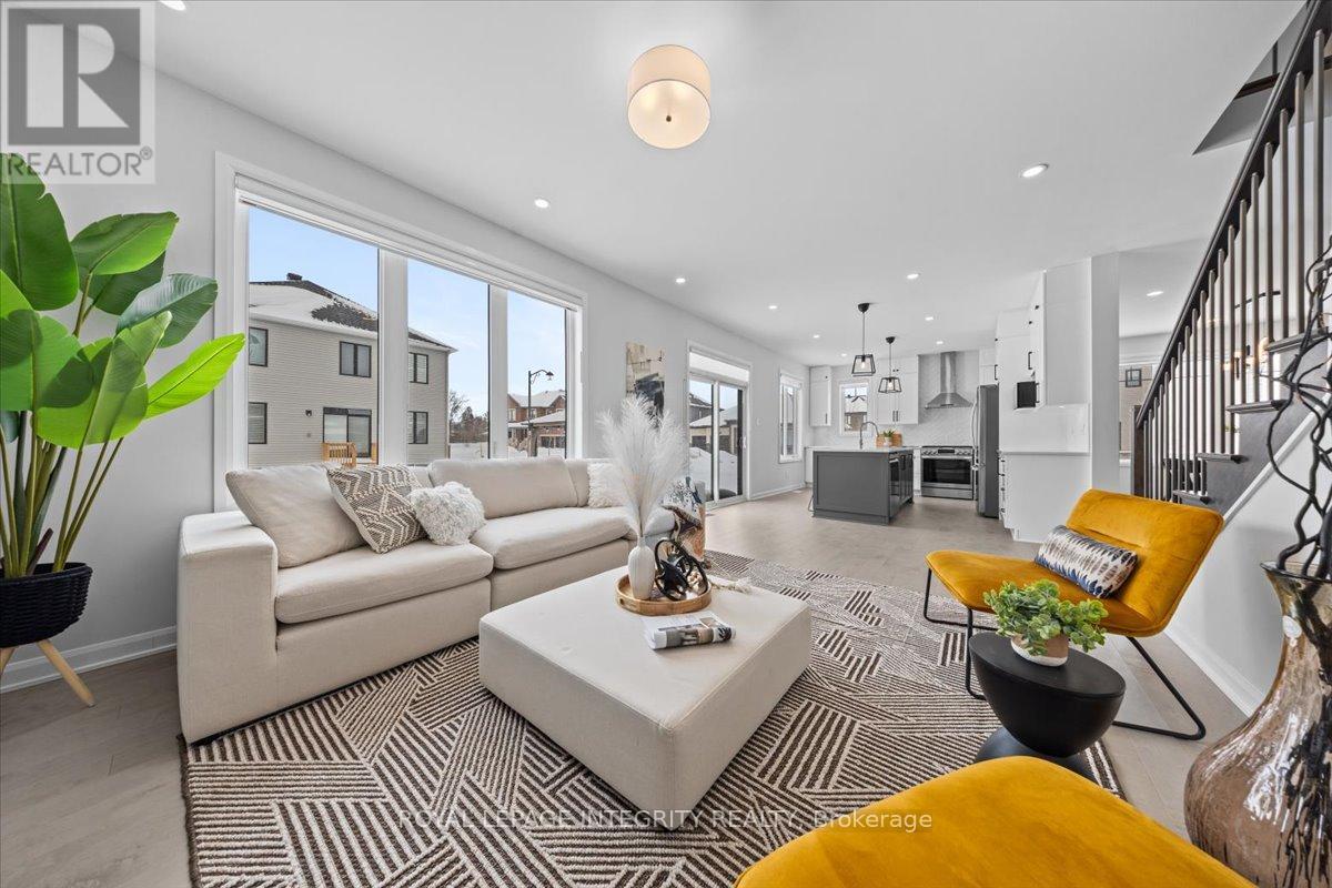 101 D'arleux Place, Ottawa, Ontario  K4M 0M7 - Photo 11 - X12827498