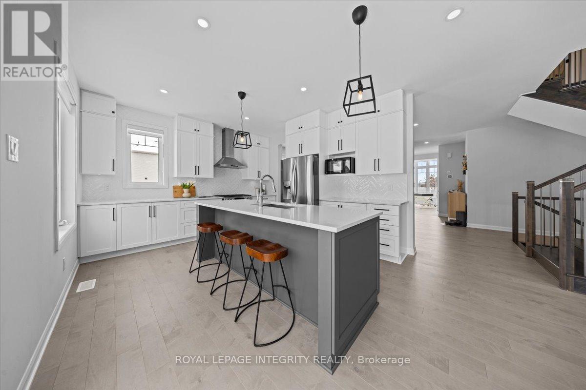 101 D'arleux Place, Ottawa, Ontario  K4M 0M7 - Photo 12 - X12827498
