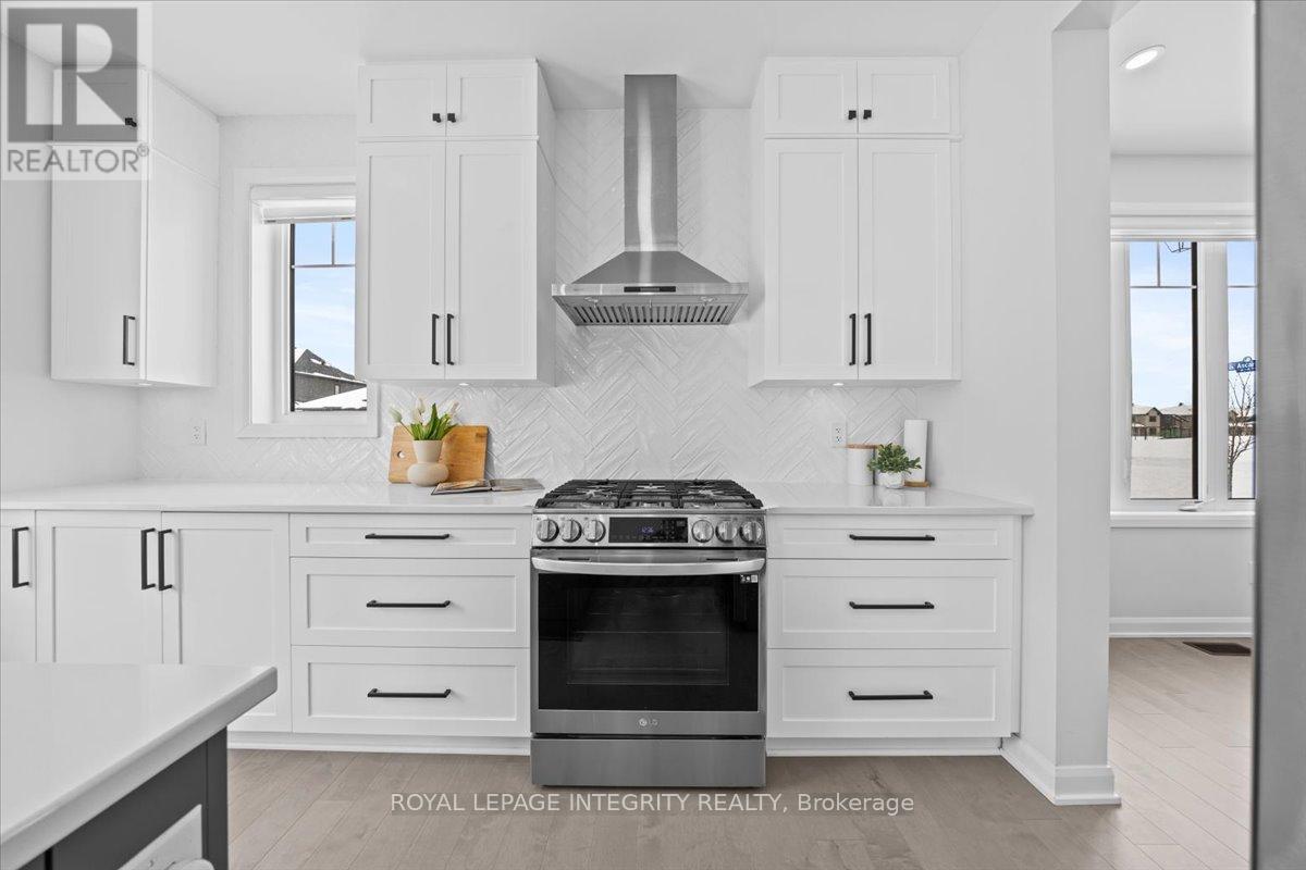 101 D'arleux Place, Ottawa, Ontario  K4M 0M7 - Photo 15 - X12827498