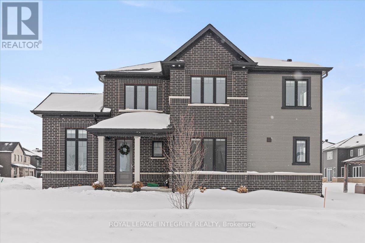 101 D'arleux Place, Ottawa, Ontario  K4M 0M7 - Photo 4 - X12827498