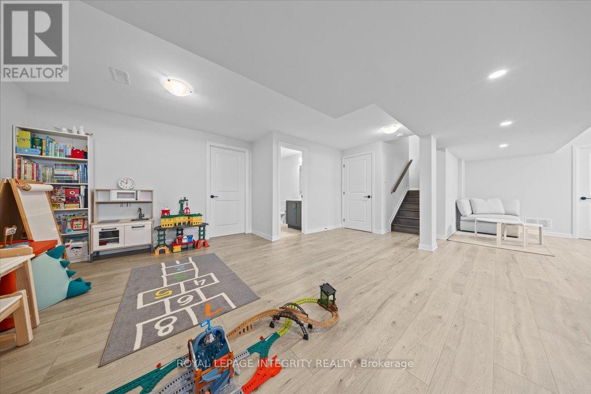 101 D'arleux Place, Ottawa, Ontario  K4M 0M7 - Photo 42 - X12827498