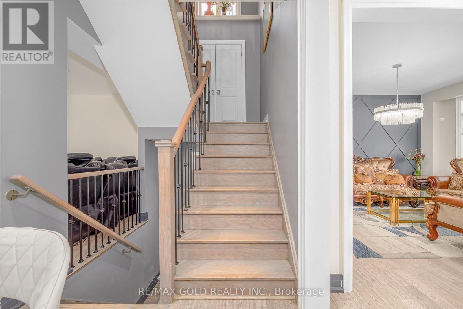 9 Clutterbuck Lane, Ajax, Ontario  L1T 0N6 - Photo 21 - E12821150