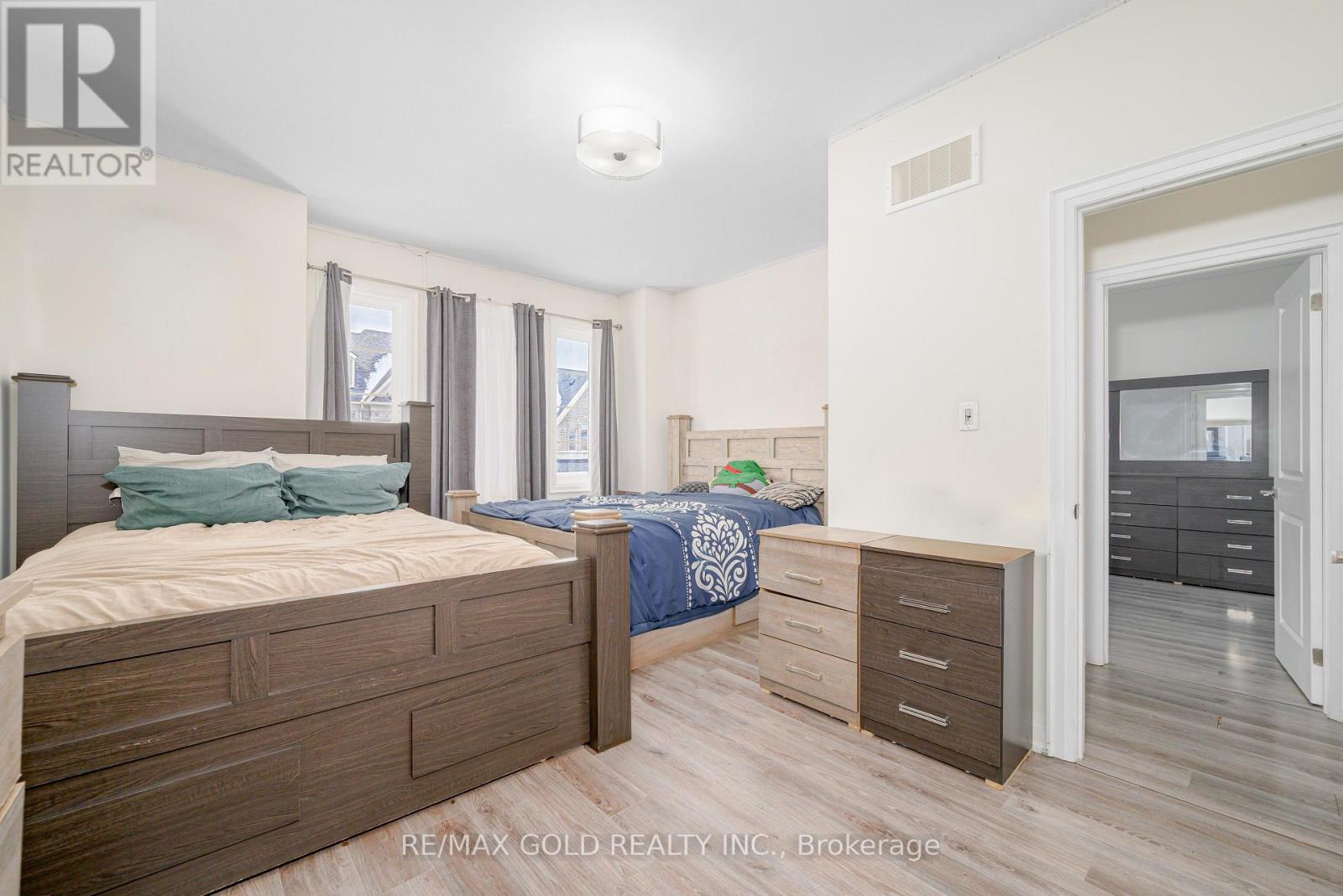 9 Clutterbuck Lane, Ajax, Ontario  L1T 0N6 - Photo 23 - E12821150