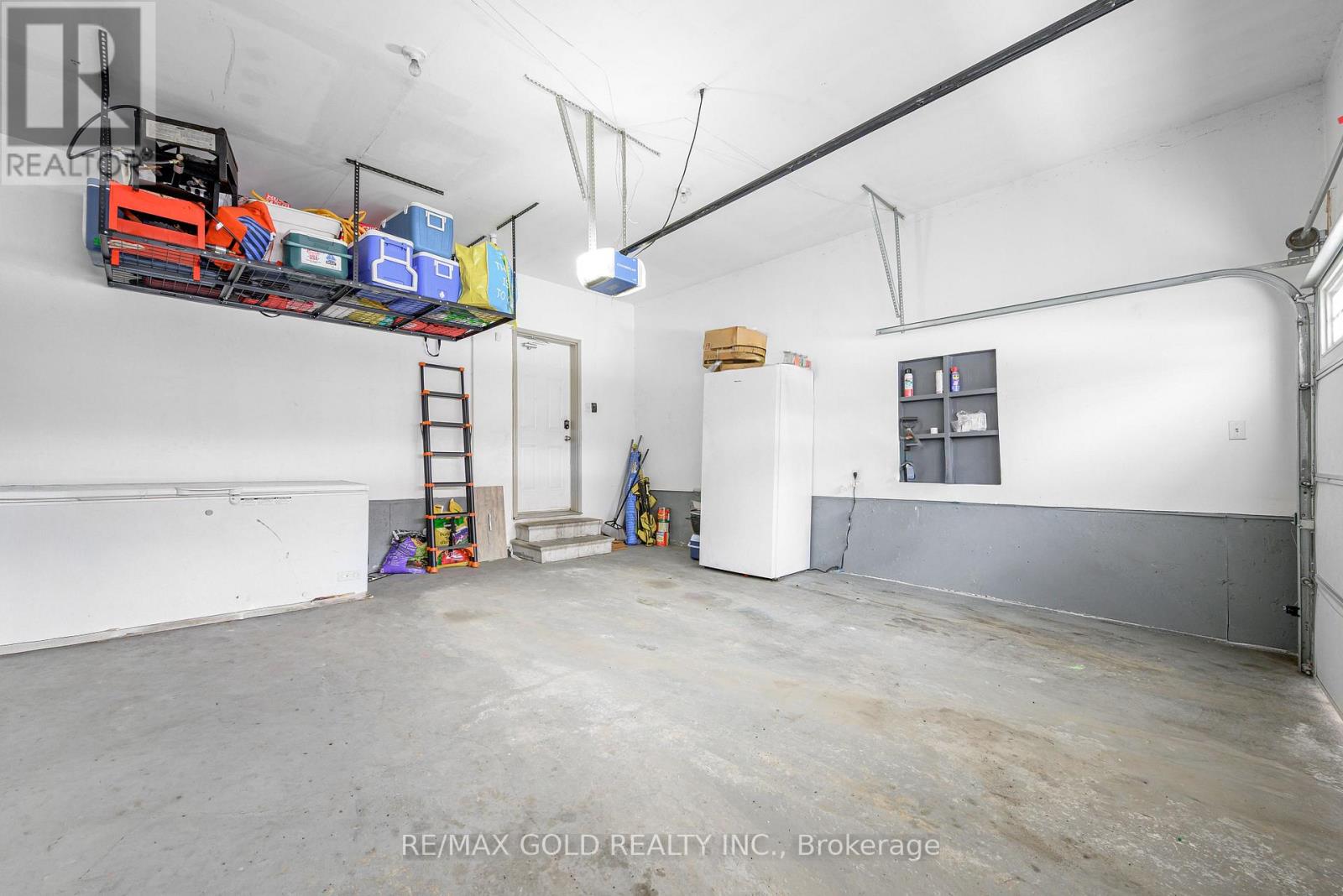 9 Clutterbuck Lane, Ajax, Ontario  L1T 0N6 - Photo 18 - E12821150