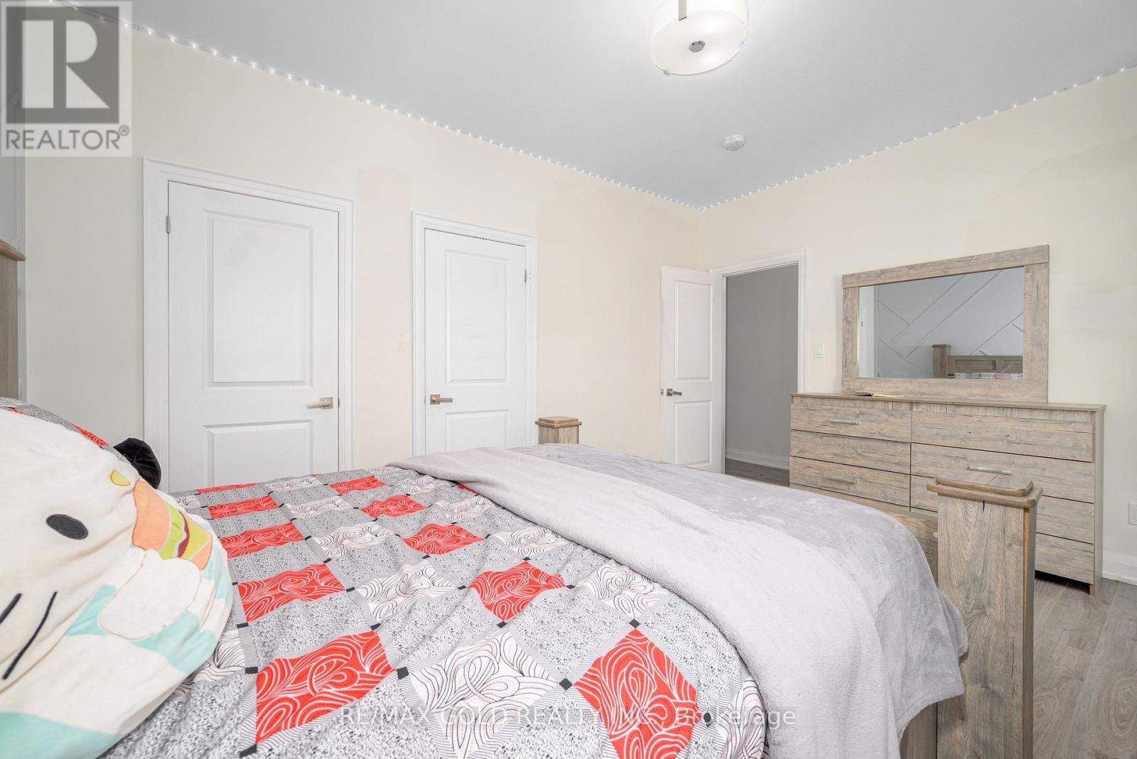 9 Clutterbuck Lane, Ajax, Ontario  L1T 0N6 - Photo 31 - E12821150