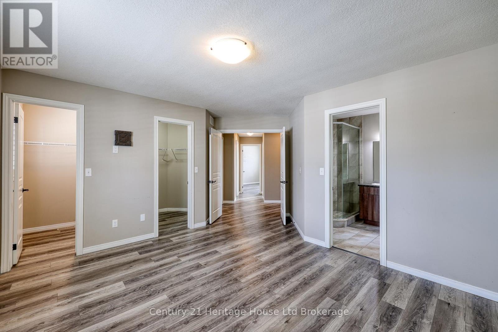 427 Champlain Avenue, Woodstock, Ontario  N4V 0B3 - Photo 23 - X12827446