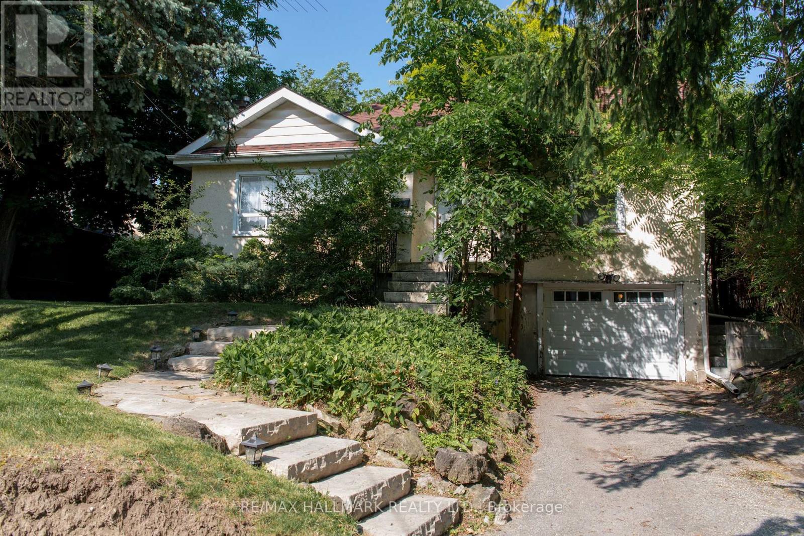 86 Church Street S, Richmond Hill, Ontario  L4C 1W3 - Photo 4 - N12814486