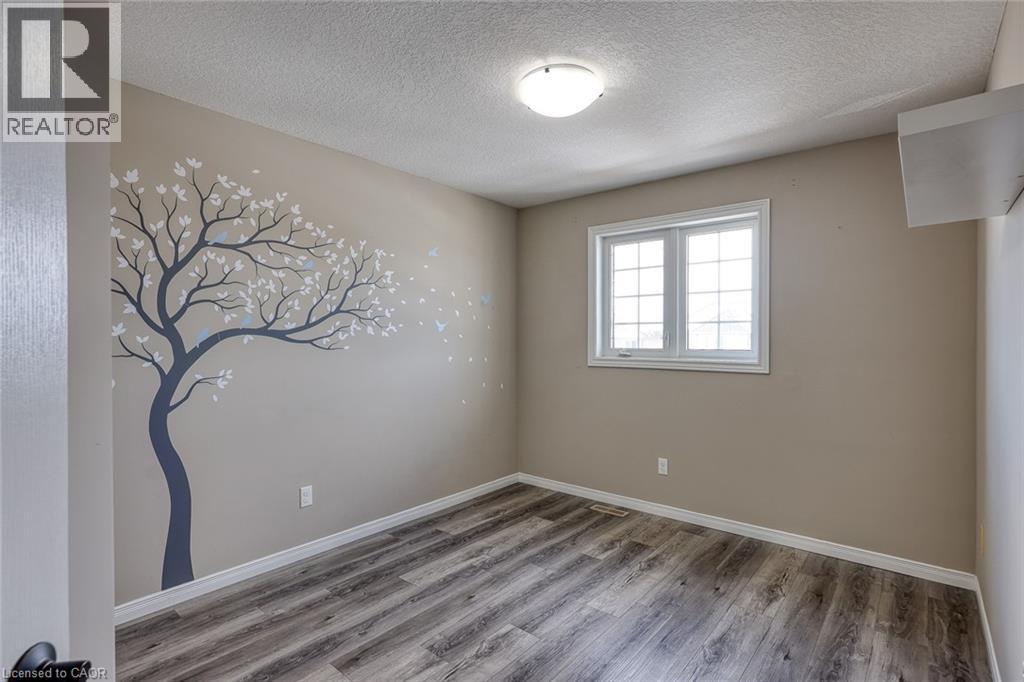 427 Champlain Avenue, Woodstock, Ontario  N4V 0B3 - Photo 30 - 40807391