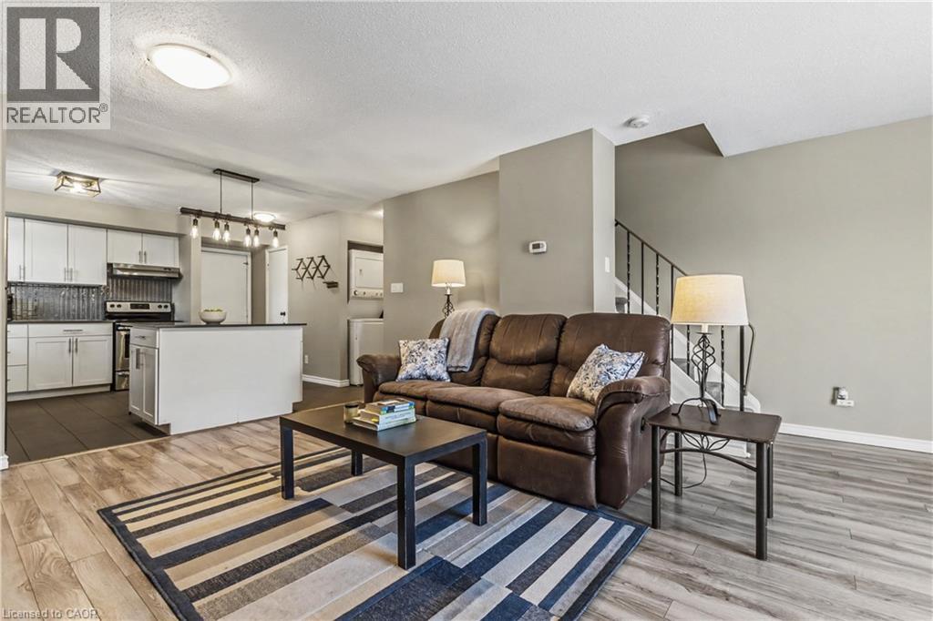 511 Quiet Place Unit# 5, Waterloo, Ontario  N2L 5L6 - Photo 8 - 40799052