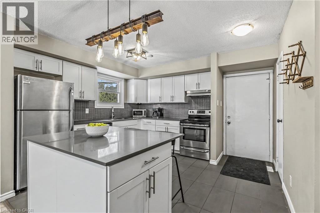 511 Quiet Place Unit# 5, Waterloo, Ontario  N2L 5L6 - Photo 2 - 40799052