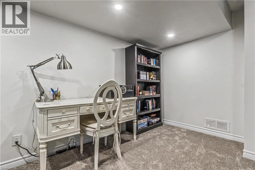 511 Quiet Place Unit# 5, Waterloo, Ontario  N2L 5L6 - Photo 24 - 40799052