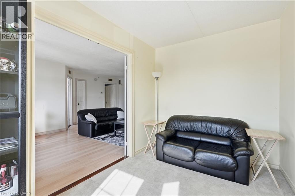 1411 Walkers Line Unit# 213, Burlington, Ontario  L7M 4P5 - Photo 17 - 40806760