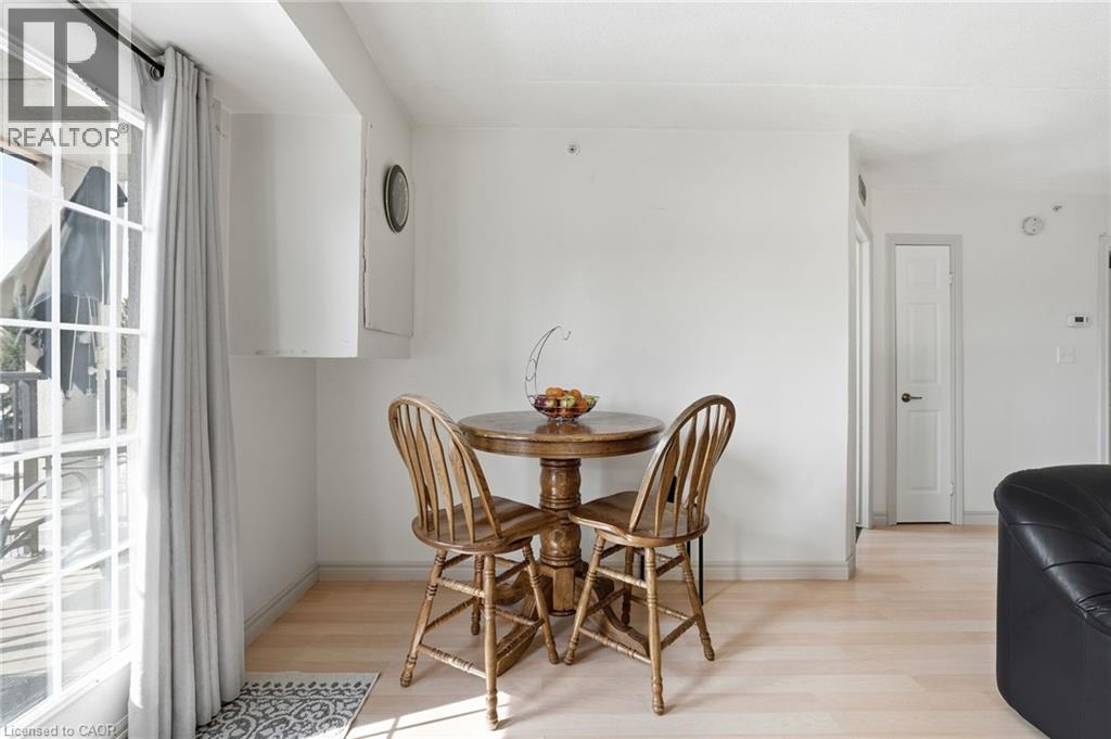 1411 Walkers Line Unit# 213, Burlington, Ontario  L7M 4P5 - Photo 14 - 40806760