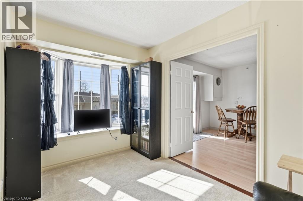 1411 Walkers Line Unit# 213, Burlington, Ontario  L7M 4P5 - Photo 16 - 40806760