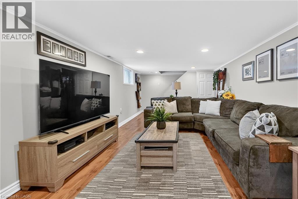 290 East 43rd Street, Hamilton, Ontario  L8T 3C7 - Photo 16 - 40807451