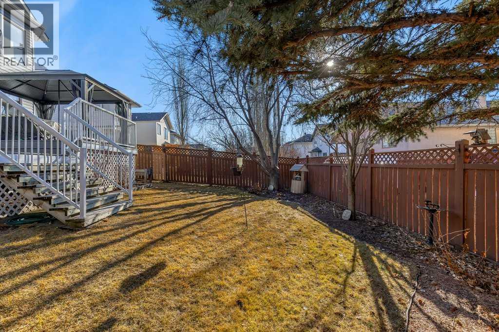 123 Valley Glen Bay Nw, Calgary, Alberta  T3B 5P9 - Photo 44 - A2285785