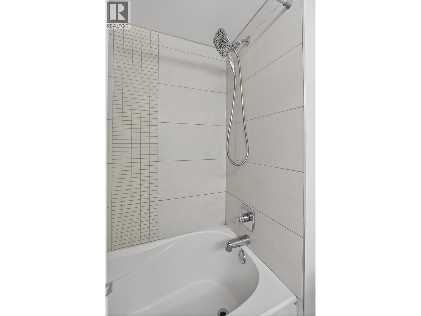 213 1189 Westwood Street, Coquitlam, British Columbia  V3B 7P5 - Photo 34 - R3093897