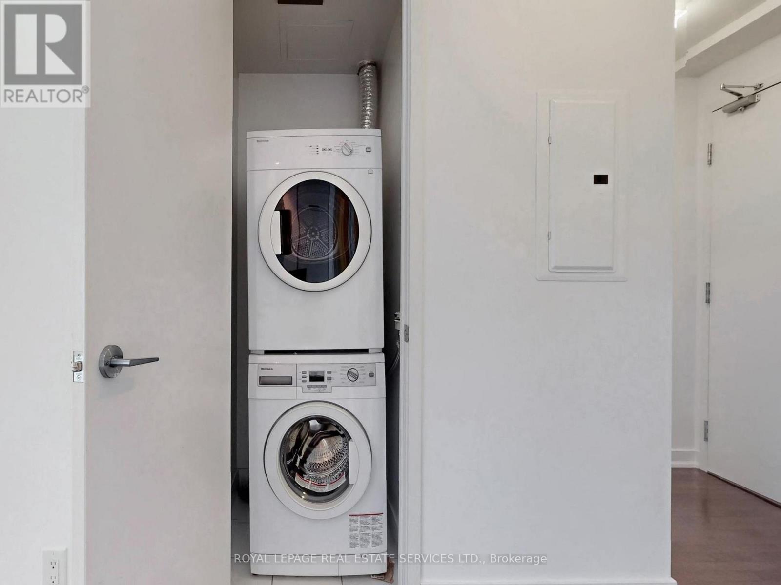 3001 - 14 York Street, Toronto, Ontario  M5J 0B1 - Photo 12 - C12827330