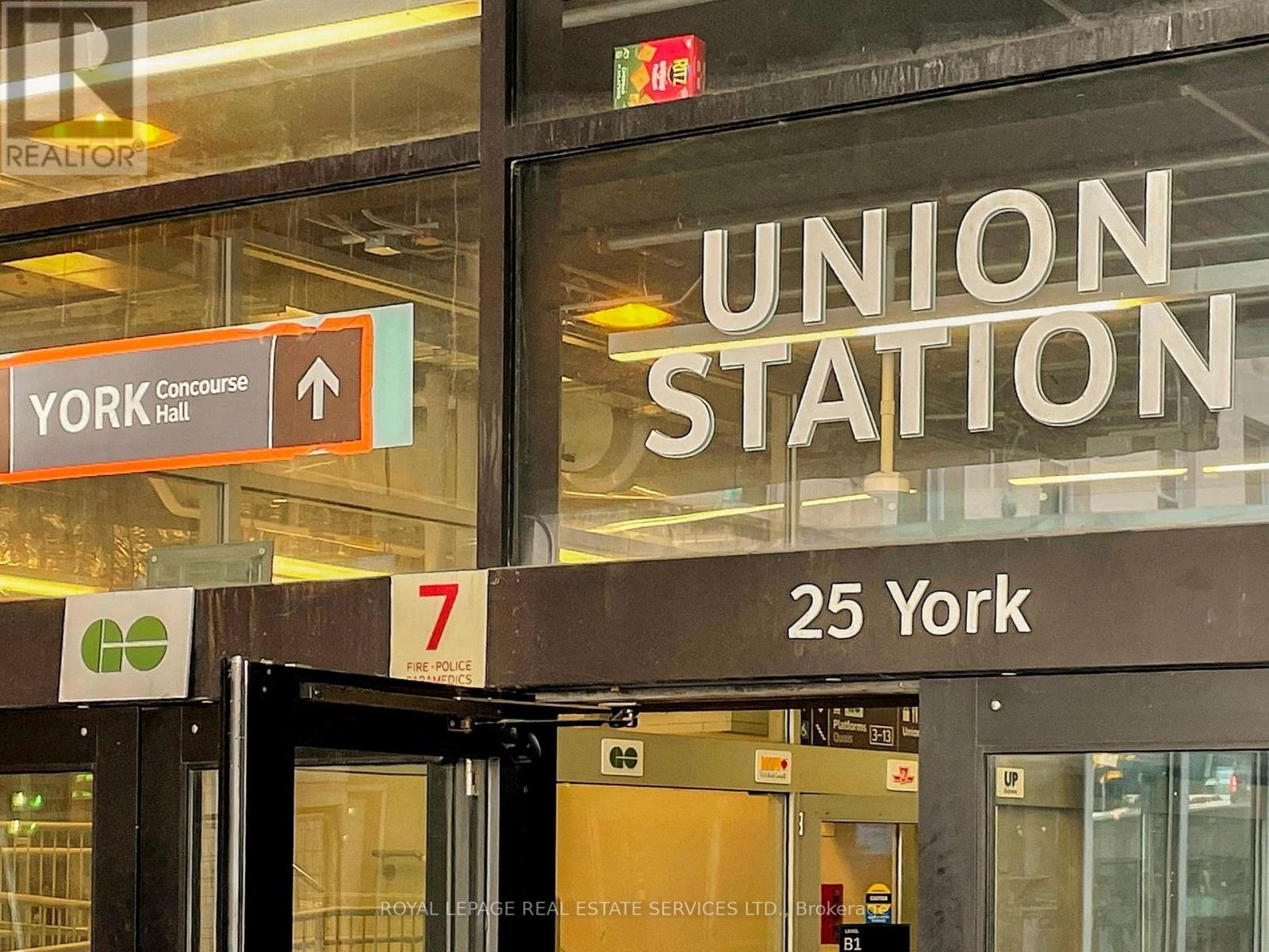 3001 - 14 York Street, Toronto, Ontario  M5J 0B1 - Photo 21 - C12827330